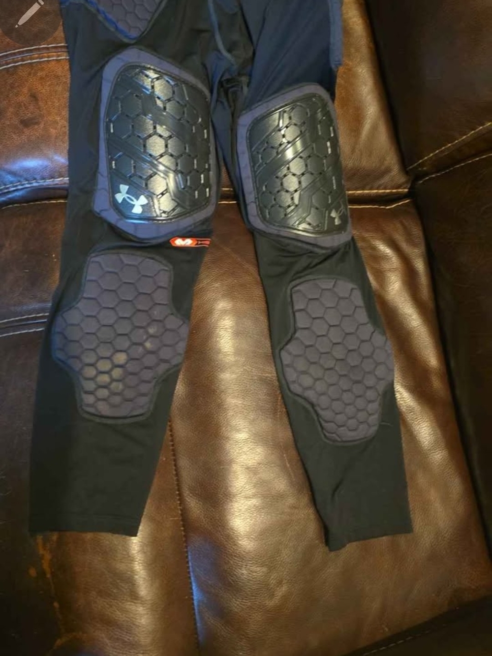Under Armour Black Padded Football Girdle Pants - L/G